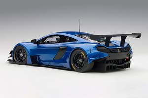 MCLAREN 650S GT3 PLAIN BODY VERSION 2017 BLUE METALLIC 1:18 AUTOART — фото 2