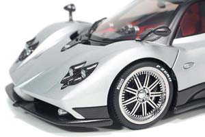 PAGANI ZONDA F - 2015 СЕРЕБРИСТЫЙ С ЧЕРНЫМ — фото 3