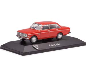 VOLVO 144 КРАСНЫЙ — фото 11