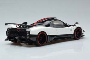PAGANI ZONDA CINQUE COUPE 2009 BIANCO BENNY / ПАГАНИ ЗОНДА — фото 2