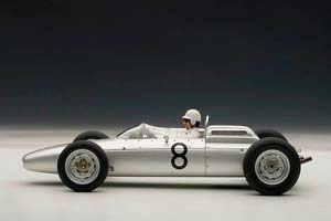 PORSCHE 804 F1 1962 JO BONNIER NUERBURGRING #8 WITH FIGURINE — фото 6