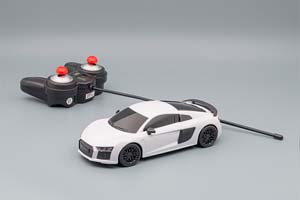AUDI R8 (НА РАДИОУПРАВЛЕНИИ), БЕЛАЯ