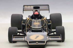 LOTUS 72 E FITTIPALDI #1 WITH DRIVER FIGURINE FITTED COMPOSITE MODEL/NO OPENINGS 1973, — фото 9