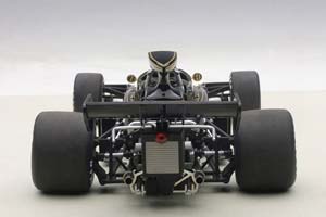 LOTUS 72 E FITTIPALDI #1 WITH DRIVER FIGURINE FITTED COMPOSITE MODEL/NO OPENINGS 1973, — фото 10