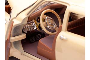 TUCKER TORPEDO 1948 БЕЖЕВЫЙ — фото 7
