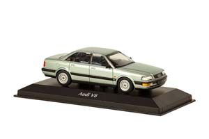 AUDI V8 1990 GREY METALLIC — фото 11