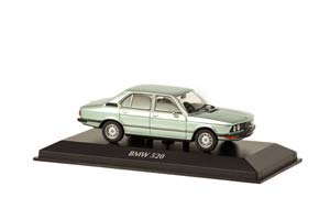 BMW 520 1972 LIGHT BLUE METALLIC — фото 13