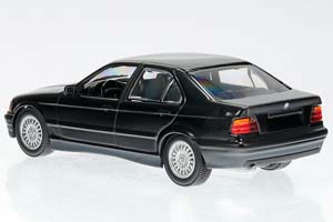 BMW E36 3ER SALOON 1991 BLACK METALLIC / БМВ 3-Я СЕРИЯ ЧЕРНЫЙ — фото 2