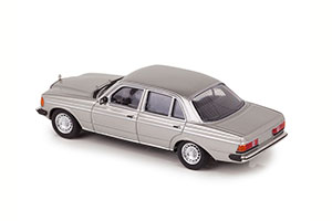 MERCEDES W123 230E SALOON 1982 SILVER / МЕРСЕДЕС 230Е СЕРЕБРИСТЫЙ — фото 6