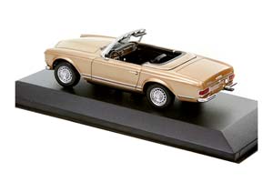 MERCEDES 230SL W113 1965 GOLD METALLIC — фото 4