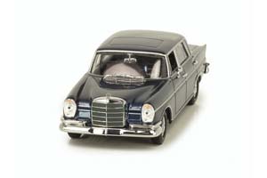 MERCEDES 300 SEL 1963 BLUE METALLIC — фото 8