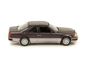 MERCEDES W124 320CE (C124) 1991 PURPLE — фото 3