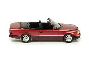 MERCEDES 300 CE 24 (A 124) 1991 RED METALLIC — фото 6