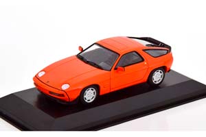 PORSCHE 928 S 1979 ORANGE