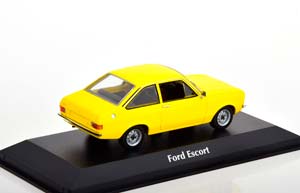 FORD ESCORT 1975 YELLOW — фото 2