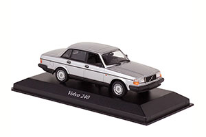 VOLVO 240 GL 1986 SILVER METALLIC — фото 9