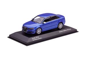 AUDI RS4 SALOON 2004 BLUEMETALLIC — фото 11