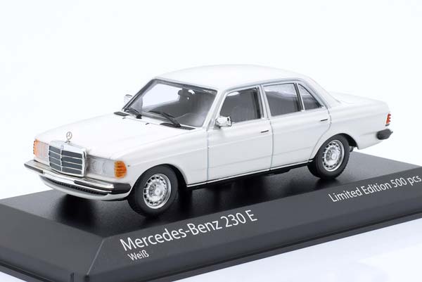 MERCEDES 230E W123 SALOON 1982 WHITE
