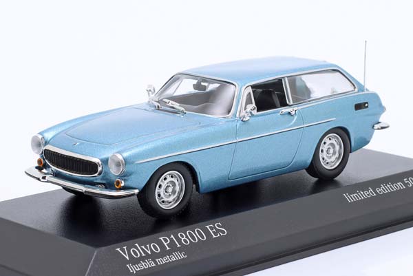VOLVO P1800 ES 1971 LIGHTBLUE-METALLIC