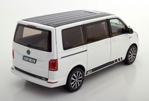 VW MULTIVAN T6 EDITION 30 2015 WHITE BLACK — фото 2