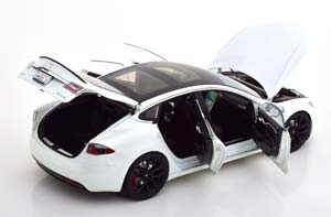 TESLA MODEL S P100D 2016 WHITE-METALLIC — фото 4