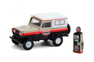NISSAN PATROL TEXACO WITH VINTAGE TEXACO GAS PUMP 1967 (ДЛИНА МОДЕЛИ 6-10 СМ)