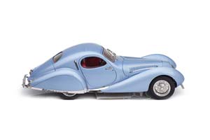 TALBOT-LAGO T150-SS 1937-39 СИНИЙ CONCOURS DELEGANCE ДИОРАМА С ФИГУРОЙ И ВИТРИНОЙ — фото 17