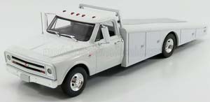 CHEVROLET C-30 TRUCK RAMP CAR TRANSPORTER 1967, WHITE