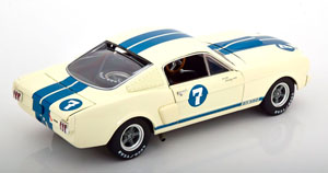 FORD SHELBY MUSTANG GT 350R DRIVER: MOSS 1966 — фото 2
