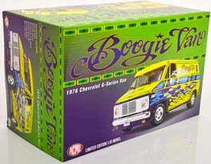 CHEVROLET G-SERIE VAN BOOGIE VAN 1976 YELLOW PURPLE BLUE — фото 5