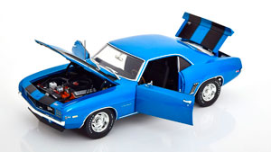 CHEVROLET CAMARO Z/28 1969 BLUEMETALLIC BLACK — фото 3