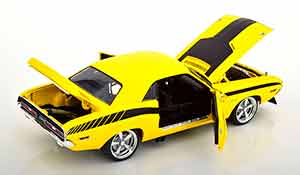 DODGE CHALLENGER TRANS AM STREETFIGHTER 1971 YELLOW BLACK — фото 4