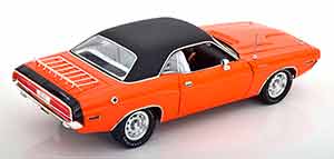 DODGE CHALLENGER R/T 1970 ORANGE FLATBLACK — фото 2