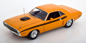 DODGE CHALLENGER R/T HEMI 1971 LIGHTBROWN BLACK