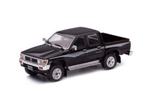 TOYOTA HILUX SR5 1997 ЧЕРНЫЙ