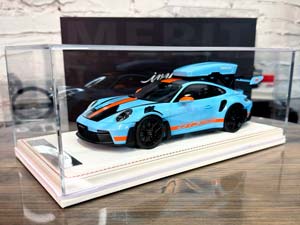 PORSCHE 911 (992) GT3 RS LUGGAGE GULF BLUE/ORANGE LIVERY WITH BLACK WHEELS / ПОРШЕ 911 992 GT3 RS LUGGAGE GULF BLUE/ОРАНЖЕВАЯ ЛИВРЕЯ С ЧЕРНЫМИ КОЛЕСАМИ (ЛИМИТ 07/20) — фото 10
