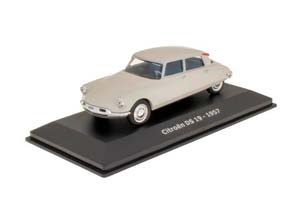 CITROEN DS19 1957 СЕРЫЙ