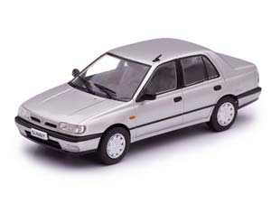 NISSAN SUNNY 1991 СЕРЕБРИСТЫЙ