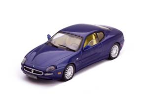 MASERATI COUPE 2002 СИНИЙ