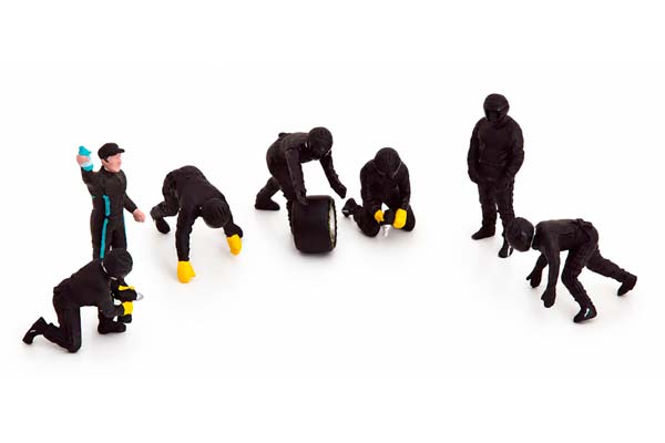 FIGUREN PIT CREW SET 3 7 FIGURINES WITH ACESSORIES BLACK / НАБОР ИЗ 7 ФИГУРОК ПИТ-КОМАНДЫ С АКСЕССУАРАМИ, КОМПЛЕКТ 3, ЧЕРНЫЙ