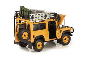 LAND ROVER DEFENDER 90 CAMEL TROPHY 1989 YELLOW LIMITED EDITION 999 PCS — фото 6