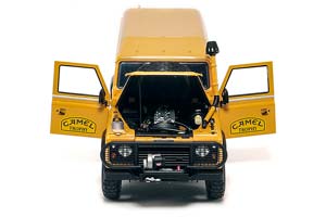 LAND ROVER DEFENDER 110 “CAMEL TROPHY” SUPPORT UNIT BORNEO 1989 LIMITED EDITION 1000 — фото 10