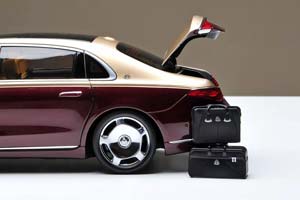 MERCEDES W223 MAYBACH S680 S-CLASS 2023 KALAHARI GOLD/RUBELLITE RED  / МЕРСЕДЕС МАЙБАХ С680 ЗОЛОТИСТО-РУБИНОВЫЙ — фото 10