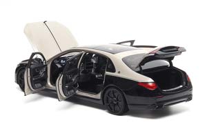 MERCEDES W223 MAYBACH S680 X223 2024 MOJAVE SILVER/ONYX BLACK  / МЕРСЕДЕС МАЙБАХ С680 СЕРЕБРИСТО-ЧЕРНЫЙ — фото 3