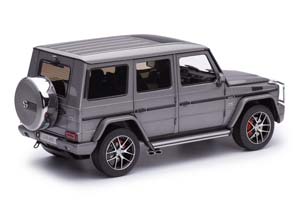 MERCEDES-AMG G63 (W463) - 2015 -GREY METALLIC — фото 2