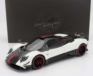 PAGANI ZONDA CINQUE 2009, BIANCO BENNY - WHITE CARBON