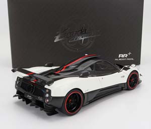 PAGANI ZONDA CINQUE 2009, BIANCO BENNY - WHITE CARBON — фото 2