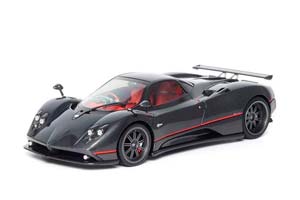 PAGANI ZONDA F 2015 GLOSS CARBON BLACK W/RED STRIPE (850410001)