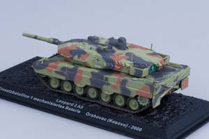 TANK LEOPARD 2 A5 3./PZ.BTL. 104 TASK FORCE "ZUR" ORAHOVAC KOSOVO (2000) / ТАНК ЛЕОПАРД 2А5 КОНФЛИКТ В КОСОВО — фото 3