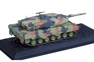 TANK LEOPARD 2 A5 3./PZ.BTL. 104 TASK FORCE "ZUR" ORAHOVAC KOSOVO (2000) / ТАНК ЛЕОПАРД 2А5 КОНФЛИКТ В КОСОВО — фото 2